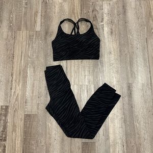 Lululemon Le Tigre Energy Bra Longline (6) & Align 25” Pant (2)